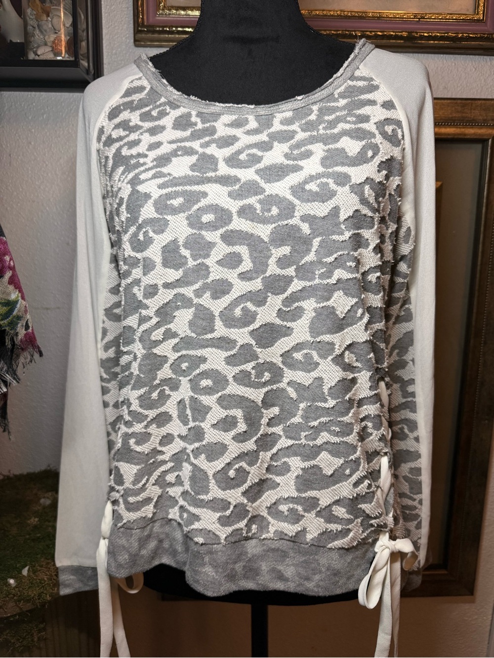 Miss Me Gray Textured Leopard Print Lace-Up Side Top Chiffon Sleeves •Size S•